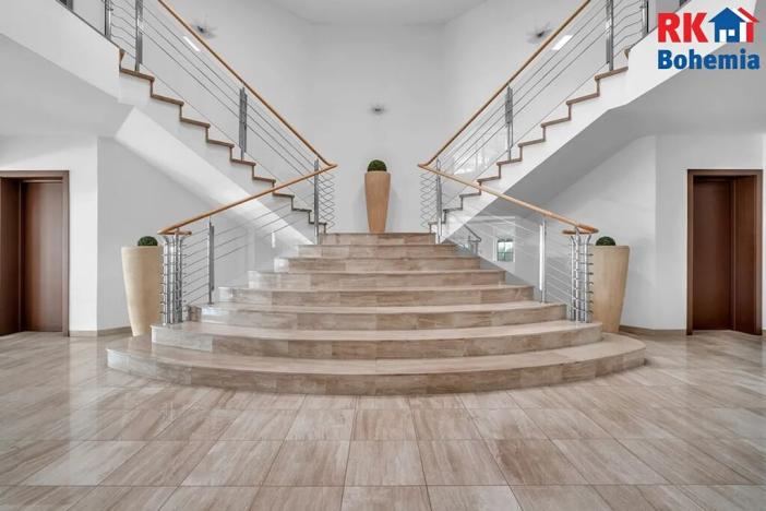 Prodej vily, Turnov, Křišťálová, 696 m2