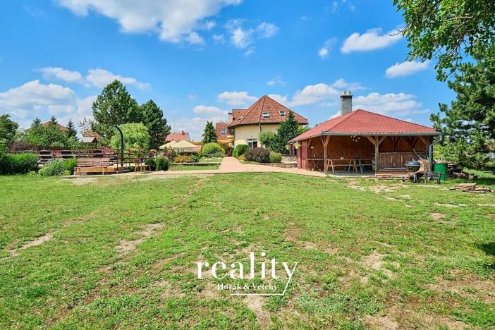 Prodej ubytování, Jevišovice, 1530 m2