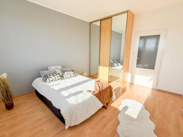 Prodej bytu 2+kk, Hluboká nad Vltavou, Nerudova, 42 m2