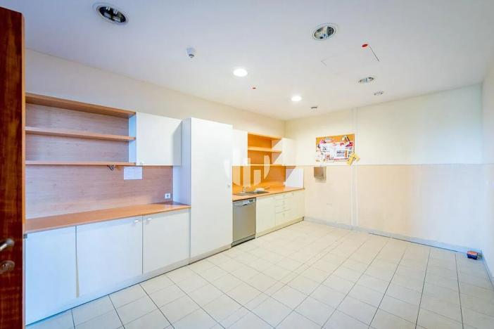 Pronájem kanceláře, Praha - Třebonice, Řevnická, 329 m2