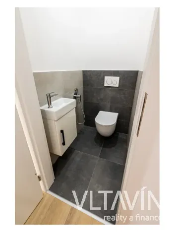 Prodej rodinného domu, Praha - Čimice, Chorušická, 198 m2