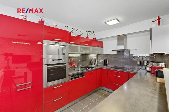 Prodej bytu 4+kk, Praha - Stodůlky, Klukovická, 86 m2