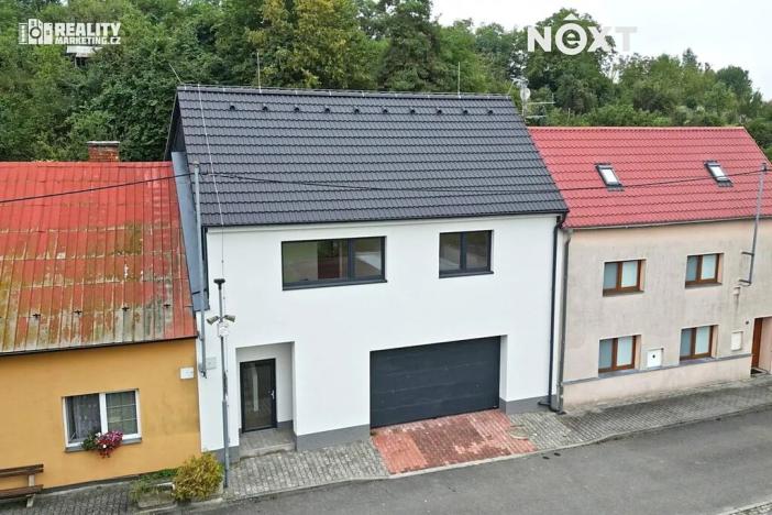 Prodej rodinného domu, Tištín, 215 m2