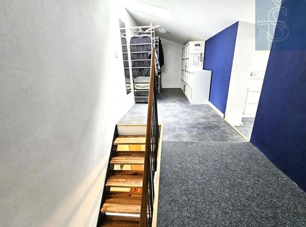 Prodej bytu 2+kk, Šestajovice, Komenského, 106 m2