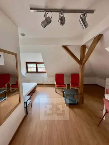 Pronájem bytu 1+1, Karlštejn, 35 m2
