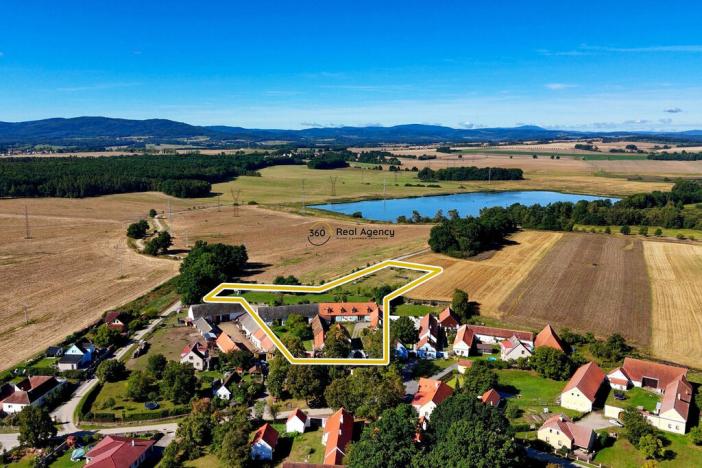 Prodej ubytování, Sedlec - Malé Chrášťany, 1420 m2