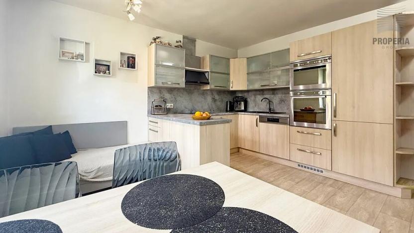 Prodej bytu 3+kk, Slavkov u Brna, sídliště Nádražní, 73 m2