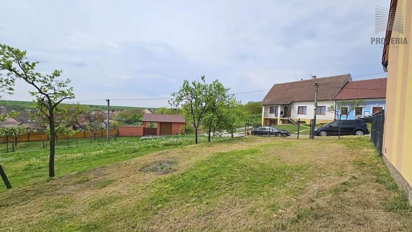 Prodej pozemku pro bydlení, Násedlovice, 381 m2