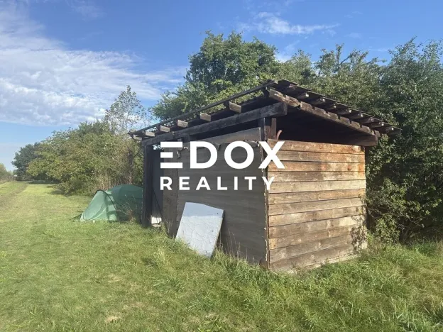 Pronájem zahrady, Záryby, 2094 m2