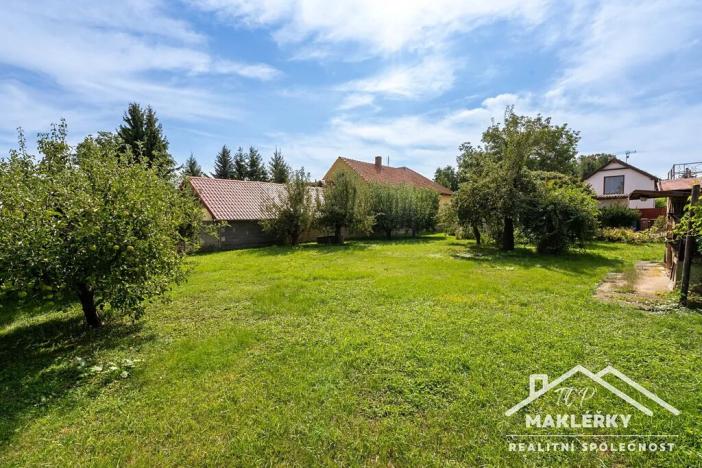 Prodej rodinného domu, Radim, 213 m2