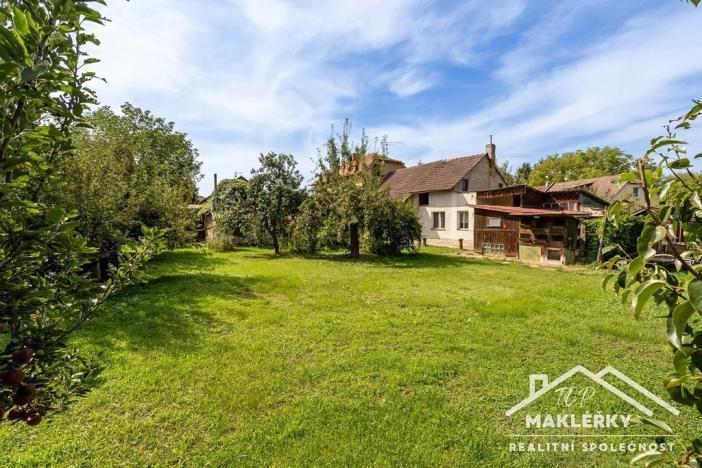 Prodej rodinného domu, Radim, 213 m2