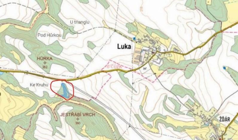 Prodej podílu lesa, Luka, 3584 m2