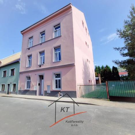 Prodej činžovního domu, Trmice, U Mlýnského potoka, 400 m2