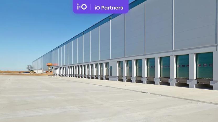 Pronájem skladu, Jeneč, Průmyslová, 2638 m2