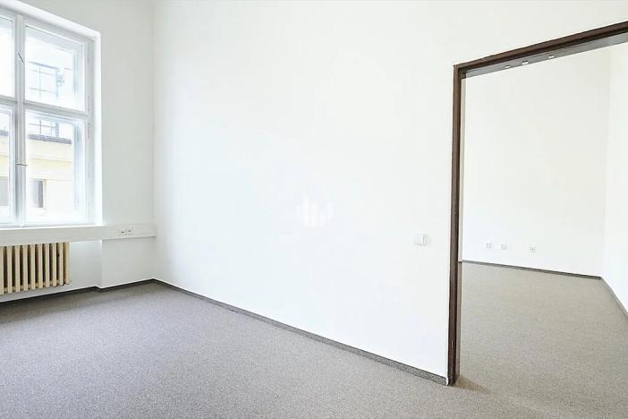 Pronájem kanceláře, Praha - Nové Město, Revoluční, 137 m2