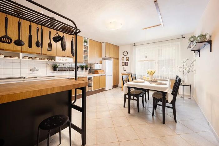 Prodej rodinného domu, Rosice, U Sýpky, 180 m2
