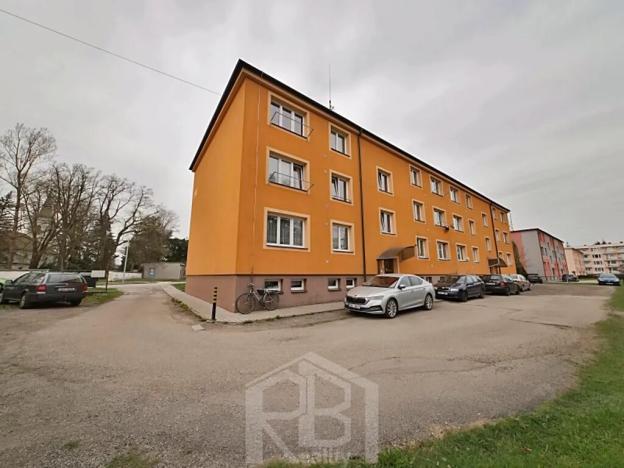Pronájem bytu 2+1, Jindřichův Hradec, sídliště U Nádraží, 50 m2