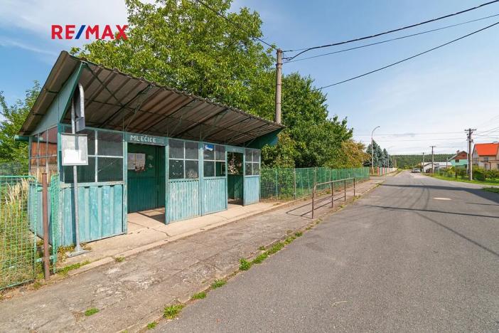Prodej pozemku pro bydlení, Mlečice, 983 m2