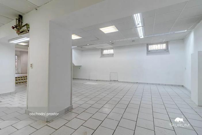 Prodej obchodního prostoru, Karlovy Vary, Vítězná, 147 m2