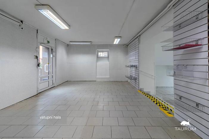 Prodej obchodního prostoru, Karlovy Vary, Vítězná, 147 m2