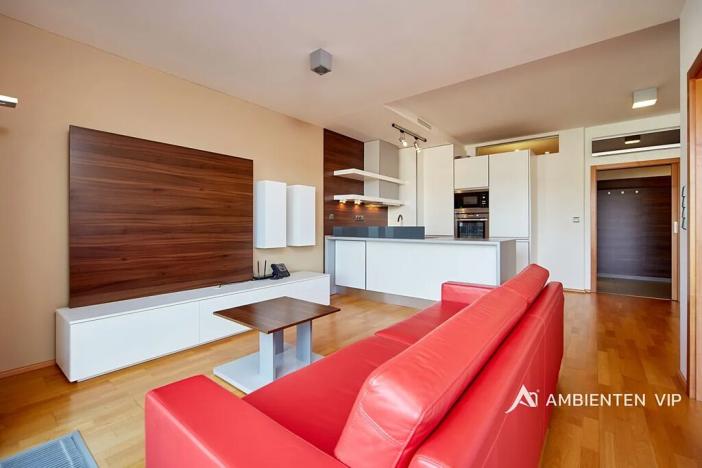 Pronájem bytu 2+kk, Brno, Kopečná, 55 m2