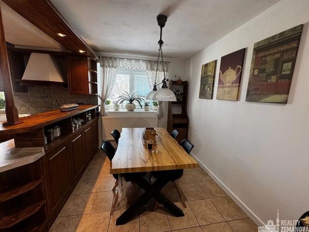 Prodej rodinného domu, Zvoleněves, 125 m2