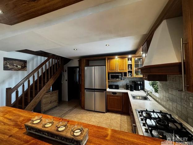 Prodej rodinného domu, Zvoleněves, 125 m2