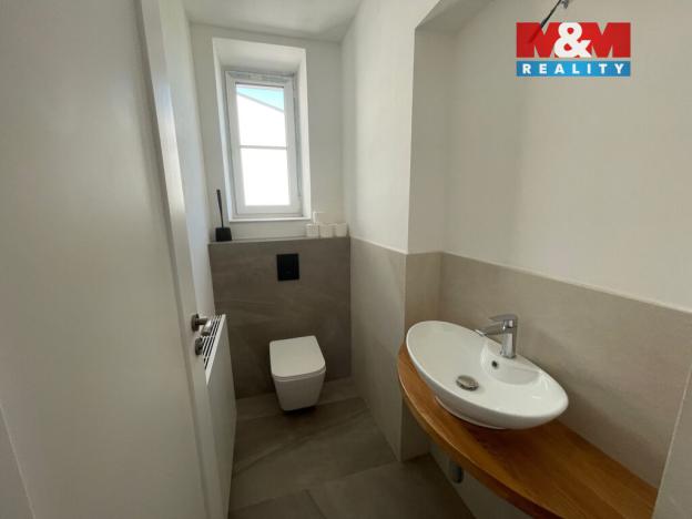 Pronájem rodinného domu, Ostrava - Petřkovice, Hlučínská, 200 m2