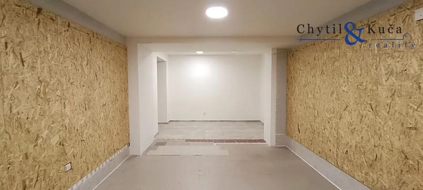 Pronájem obchodního prostoru, Přerov, nám. Svobody, 105 m2