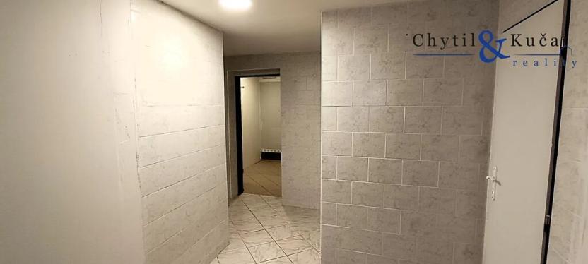 Pronájem obchodního prostoru, Přerov, nám. Svobody, 105 m2