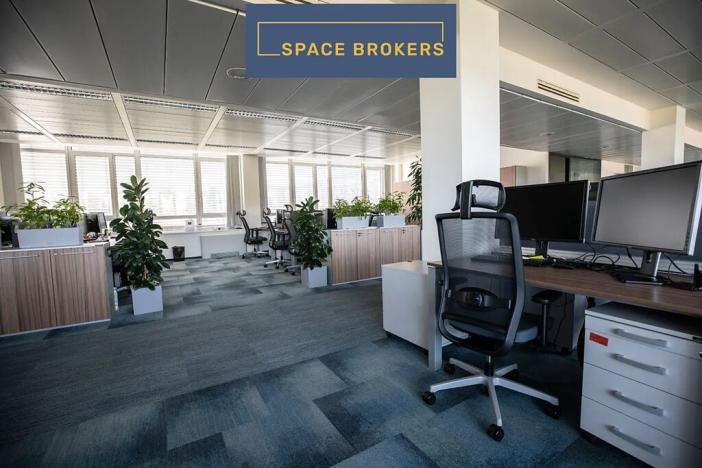 Pronájem kanceláře, Praha - Dejvice, Evropská, 440 m2