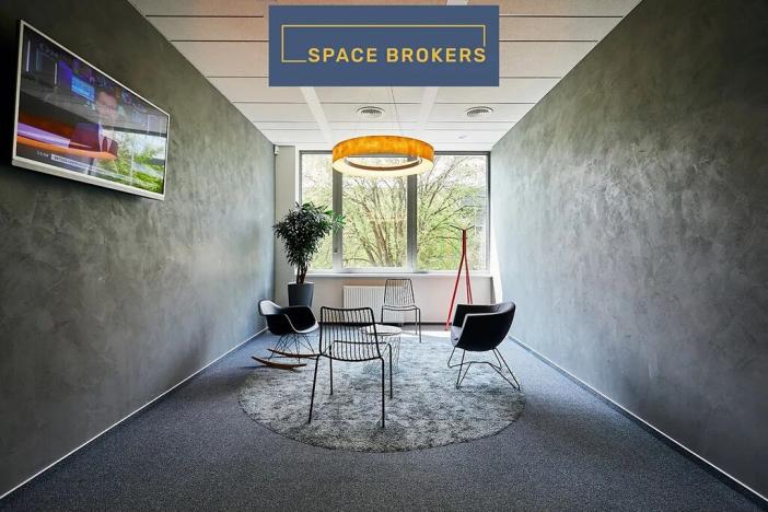 Pronájem kanceláře, Praha - Jinonice, Radlická, 2500 m2