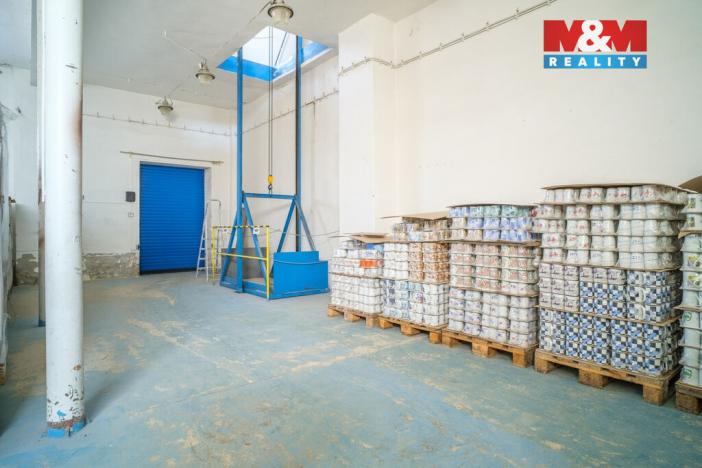 Prodej obchodního prostoru, Kadaň, Polní, 1200 m2