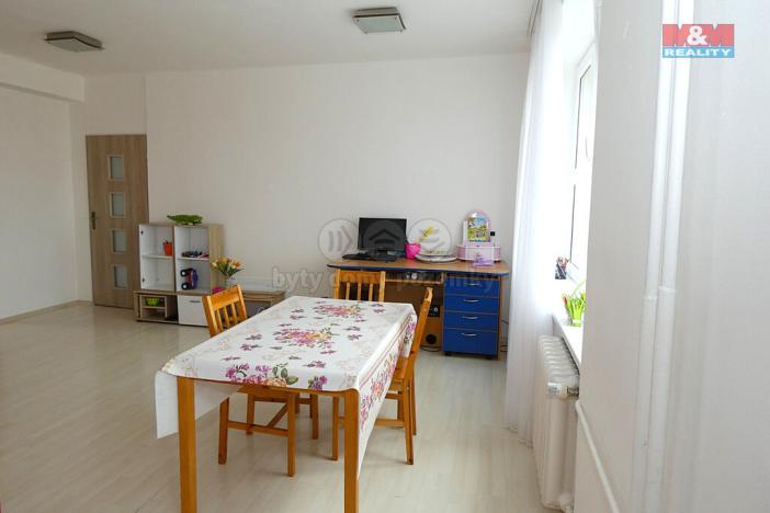 Prodej bytu 3+1, Kolín - Kolín II, Benešova, 64 m2