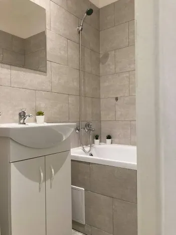 Pronájem bytu 2+1, Chomutov, Cihlářská, 52 m2