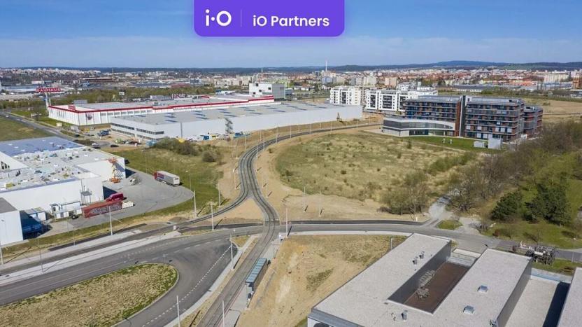 Pronájem výrobních prostor, Plzeň, Folmavská, 11348 m2