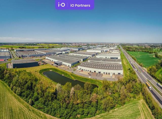 Pronájem skladu, Ostrava, Na Rovince, 4890 m2