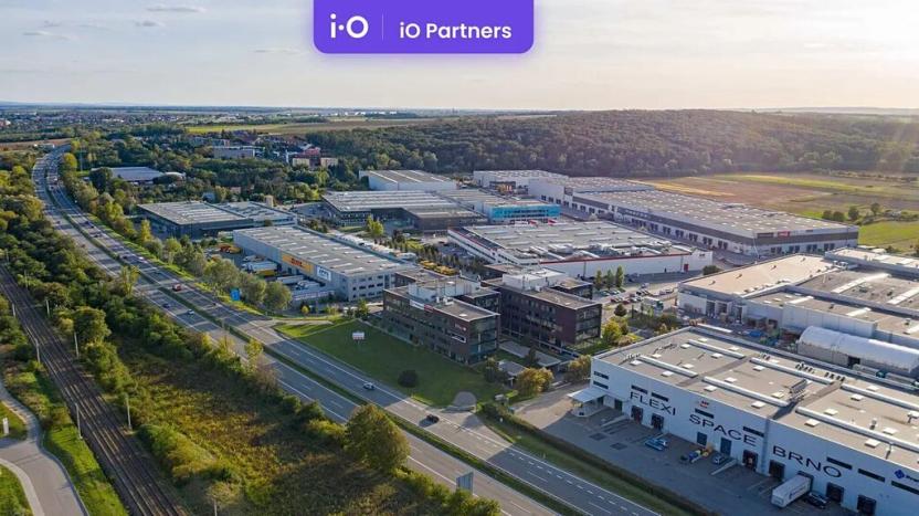 Pronájem skladu, Modřice, Evropská, 12420 m2