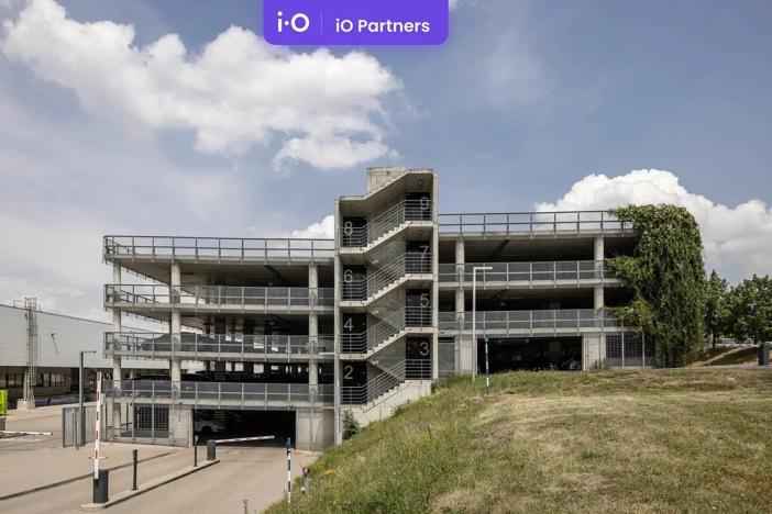 Pronájem skladu, Brno, Tuřanka, 9622 m2