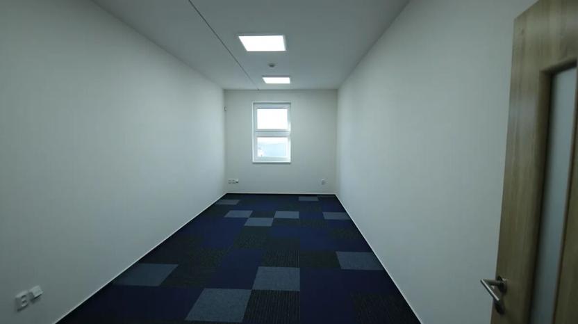 Pronájem kanceláře, Sedliště, 293 m2