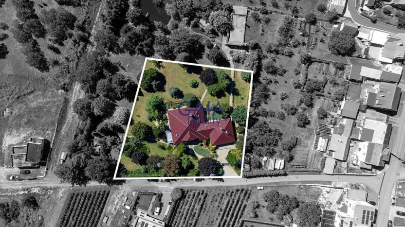 Prodej rodinného domu, Strážovice, 354 m2