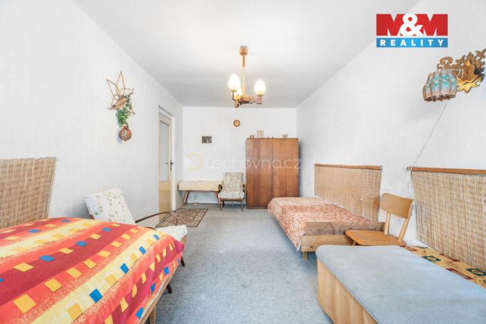 Prodej rodinného domu, Spomyšl, 350 m2