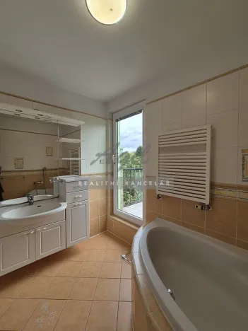 Pronájem bytu 4+1, Šlapanice, 95 m2