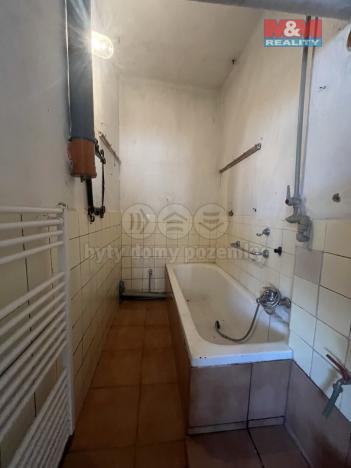 Prodej rodinného domu, Křinec, Dr. Chmelaře, 59 m2