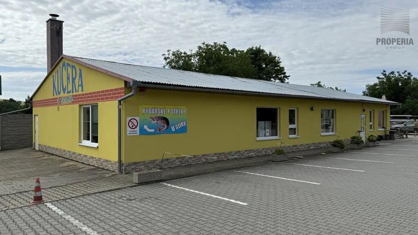 Pronájem kanceláře, Rousínov, Slavkovská, 280 m2