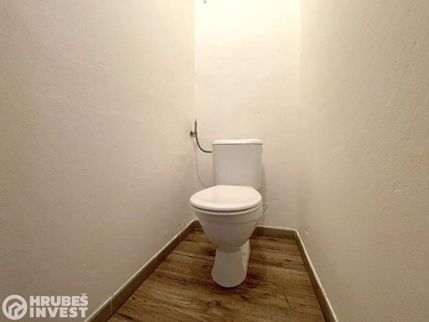 Pronájem bytu 1+1, Hronov, Husova, 64 m2