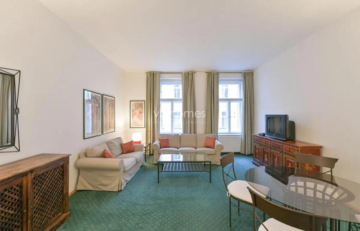 Pronájem bytu 2+kk, Praha - Nové Město, Odborů, 55 m2