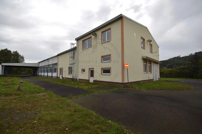 Pronájem výrobních prostor, Česká Ves, Polská, 2190 m2