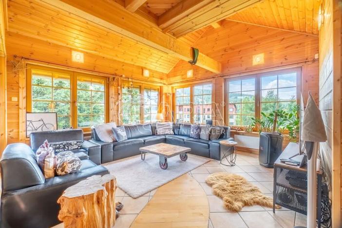 Prodej ubytování, Loučná pod Klínovcem, 195 m2