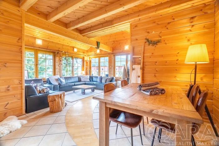 Prodej rodinného domu, Loučná pod Klínovcem, 195 m2